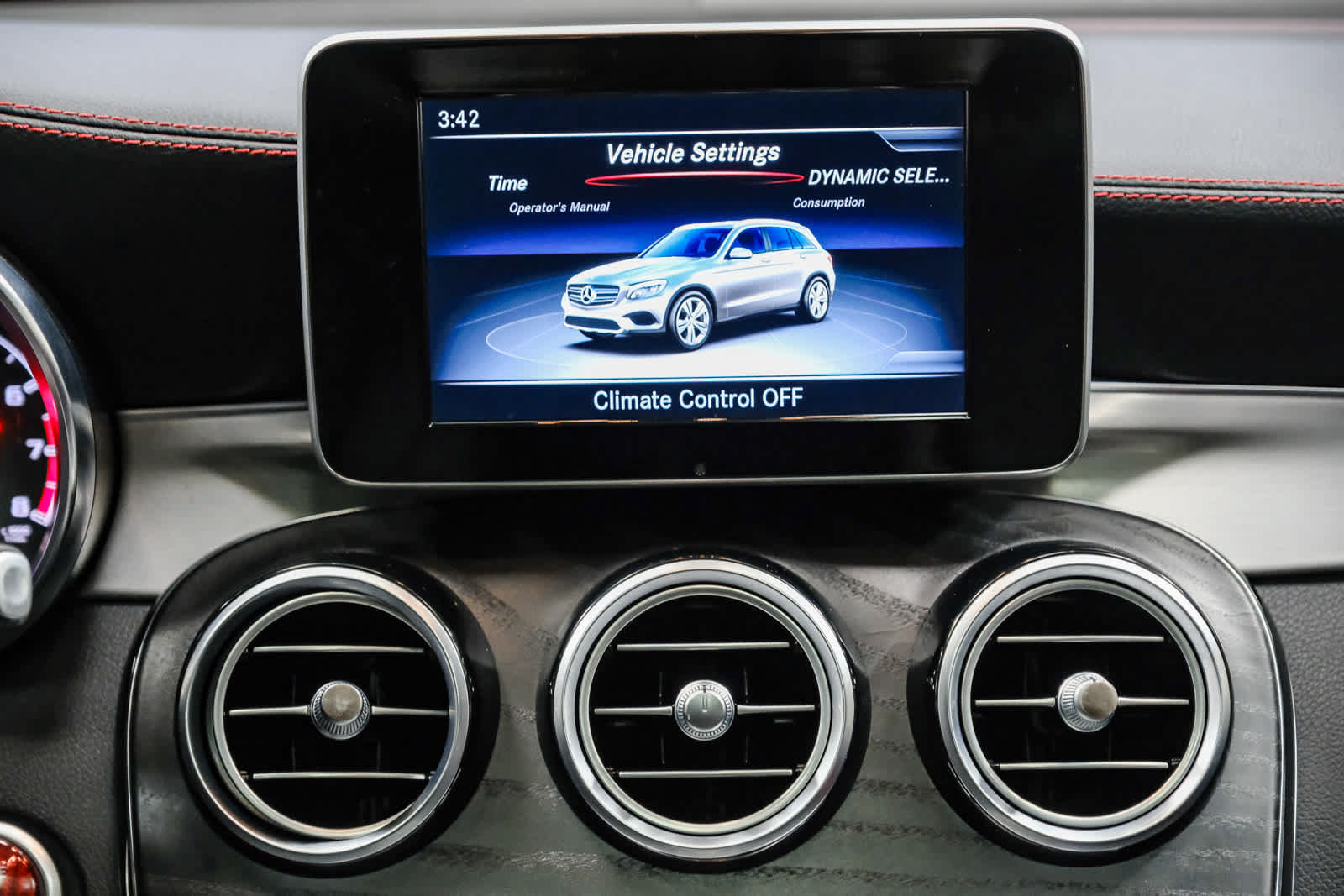 Certified 2019 Mercedes-Benz GLC 43 AMG 4MATIC image 18