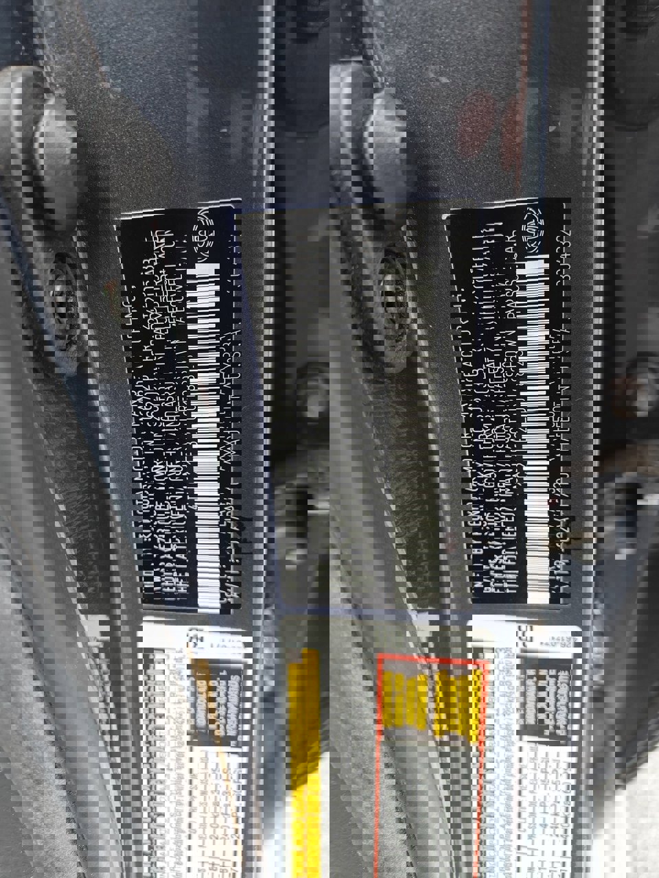 Used 2020 Toyota Avalon Limited image 10