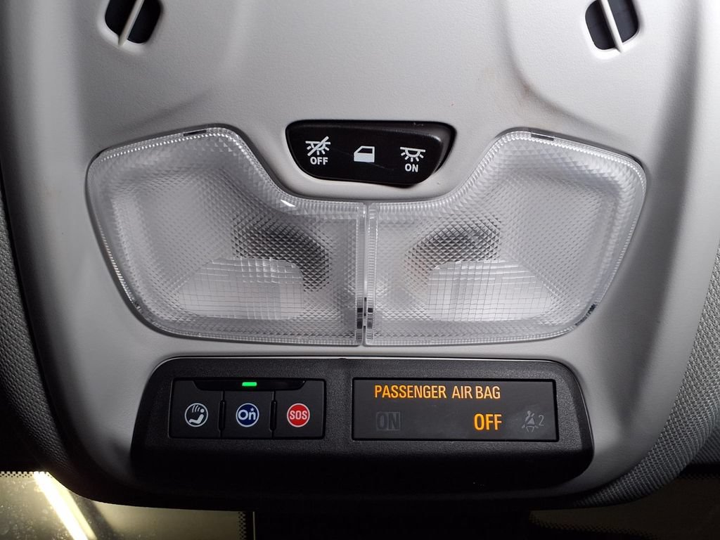 Certified 2022 Chevrolet Bolt EUV Premier FWD image 12