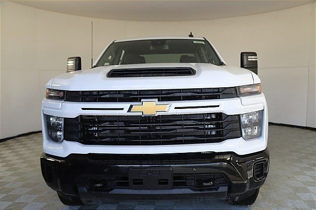 New 2025 Chevrolet Silverado 2500 Custom w/ Custom Value Package image 3