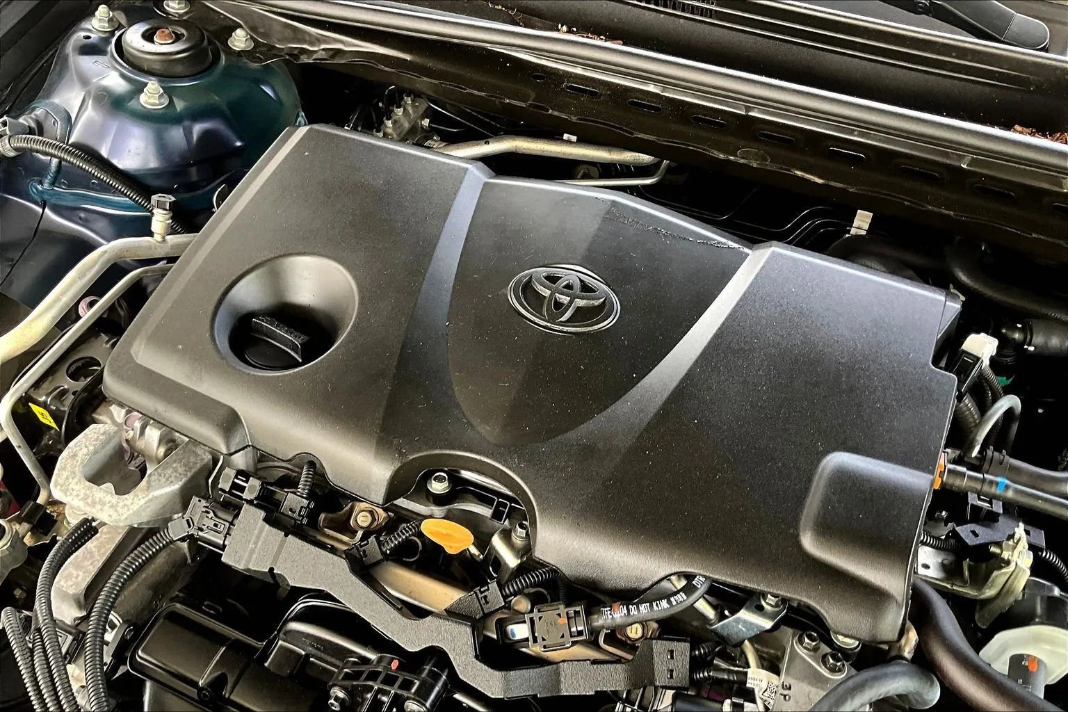 Used 2022 Toyota Camry SE w/ Cold Weather Package FWD image 28