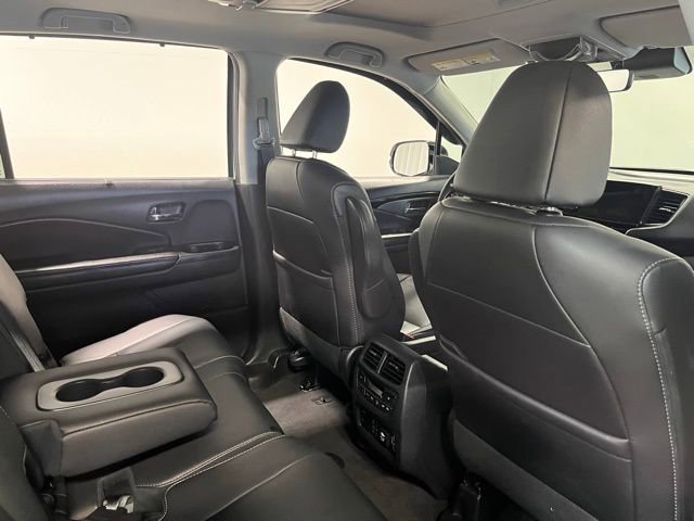 Used 2020 Honda Pilot Touring image 14