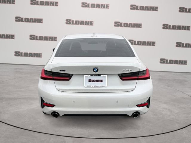 Used 2022 BMW 330i xDrive Sedan w/ Premium Package 2 AWD/4WD image 4