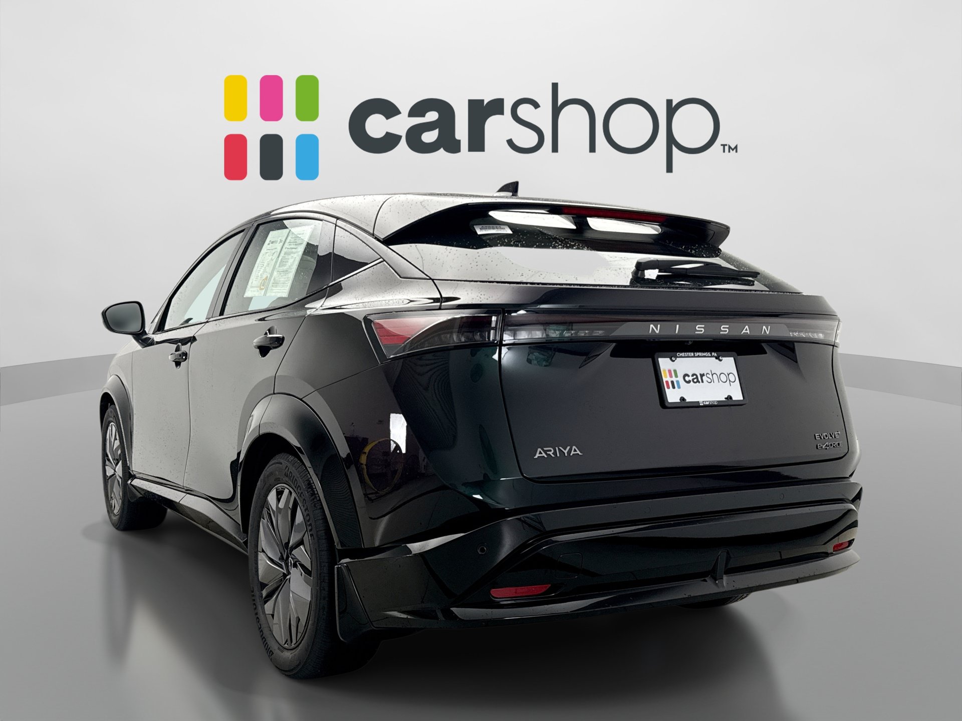 Used 2024 Nissan Ariya AWD image 3
