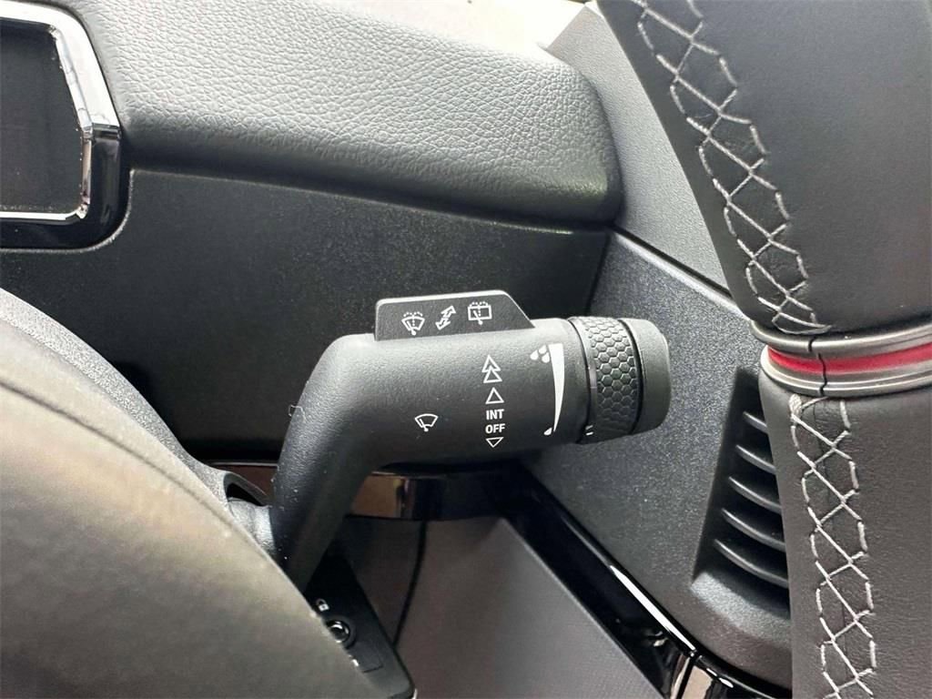 Used 2025 INEOS Grenadier Fieldmaster Edition image 23