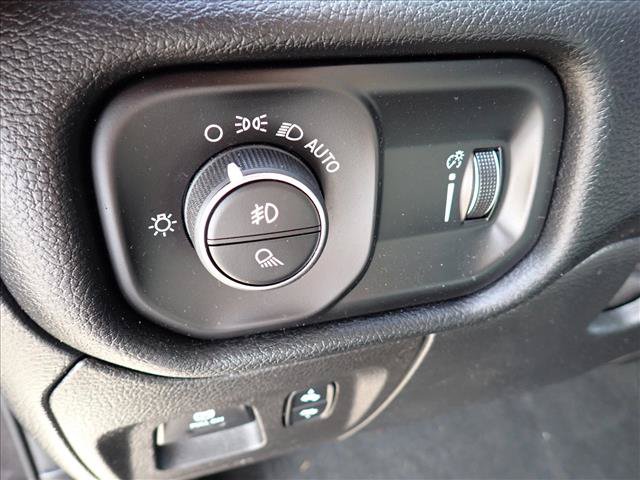 Used 2021 RAM 1500 Big Horn AWD/4WD image 14