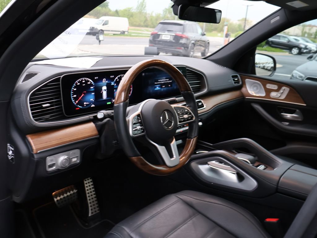 Used 2020 Mercedes-Benz GLS 580 4MATIC image 15