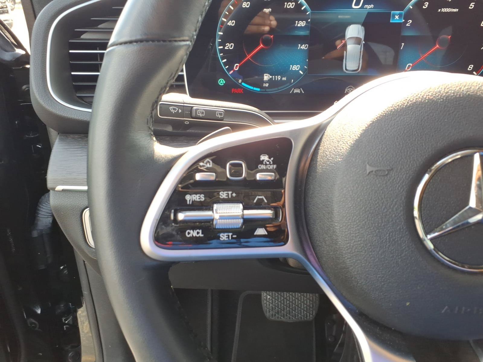 Used 2021 Mercedes-Benz GLE 580 4MATIC image 10