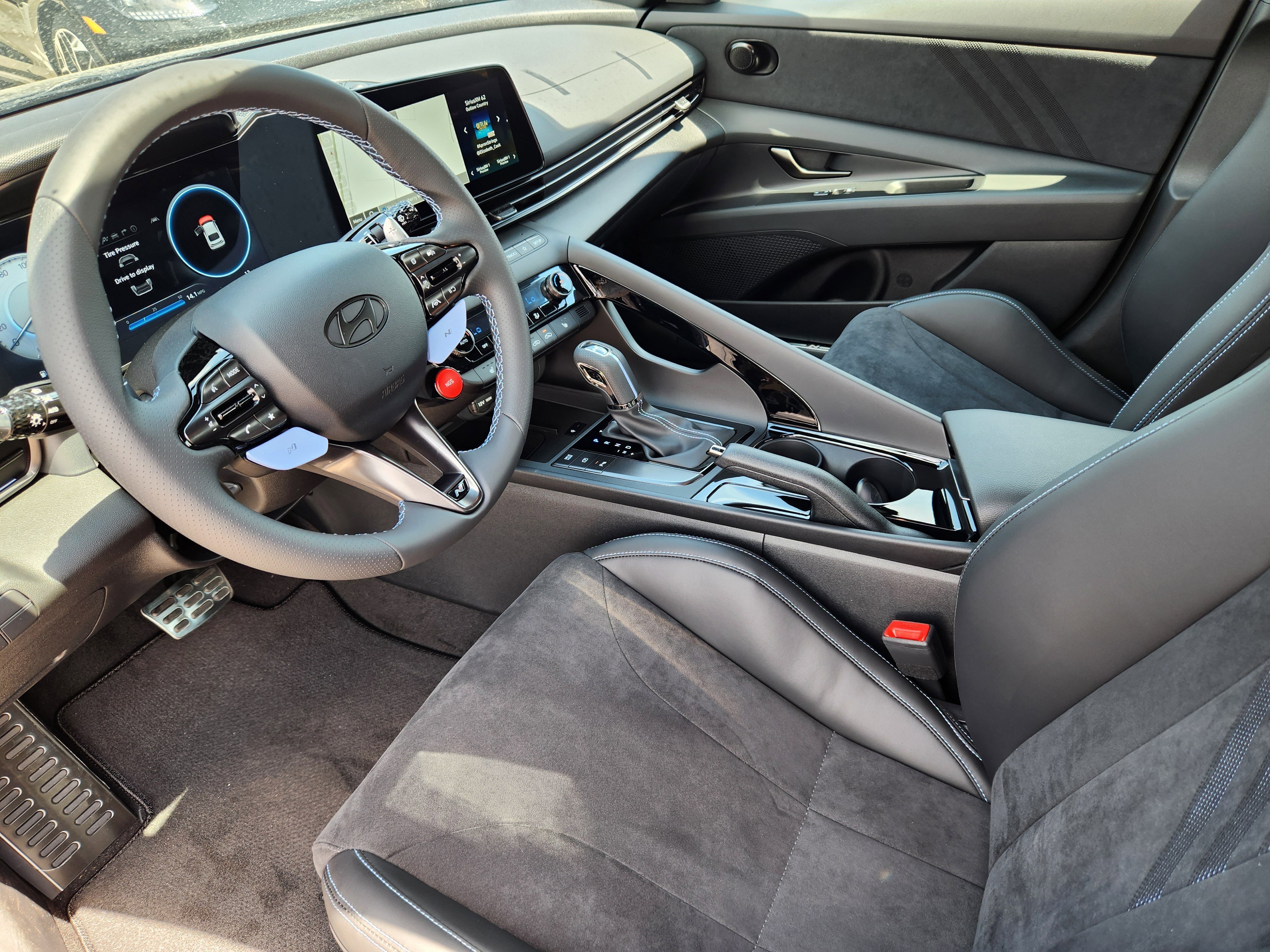 New 2025 Hyundai Elantra N w/ Cargo Package image 8