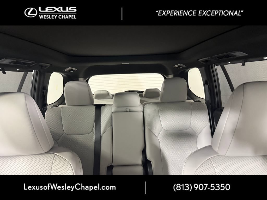 Used 2025 Lexus TX 350 AWD w/ Technology Package image 14