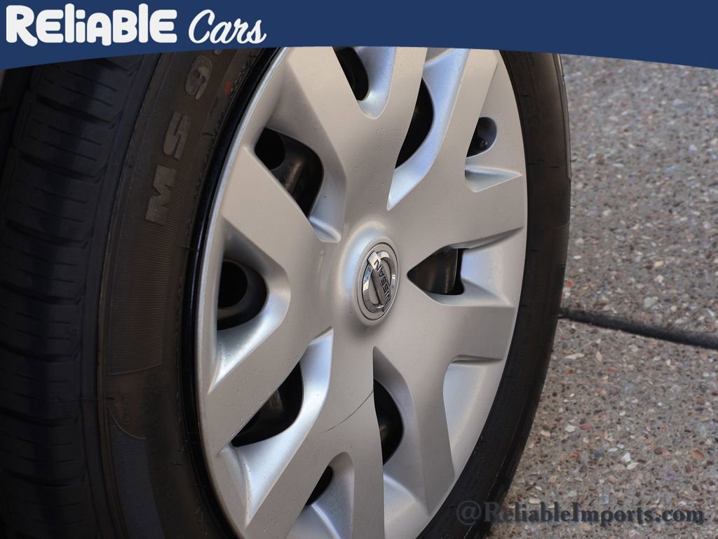 Used 2019 Nissan Rogue Sport S image 37