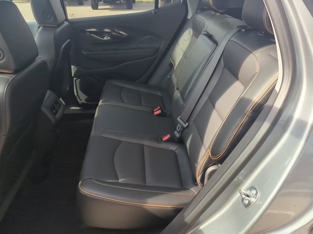 Used 2024 GMC Terrain AT4 w/ Tech Package image 19