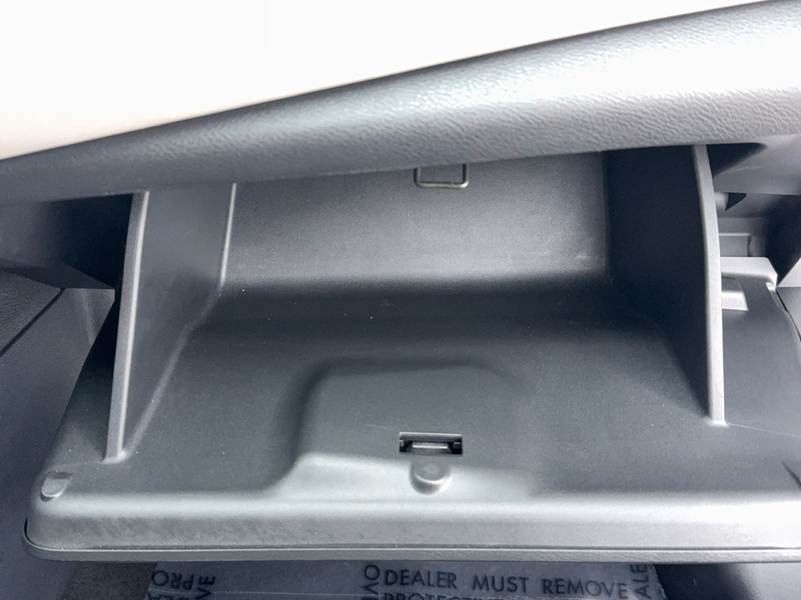Used 2020 Nissan Versa SV FWD image 47