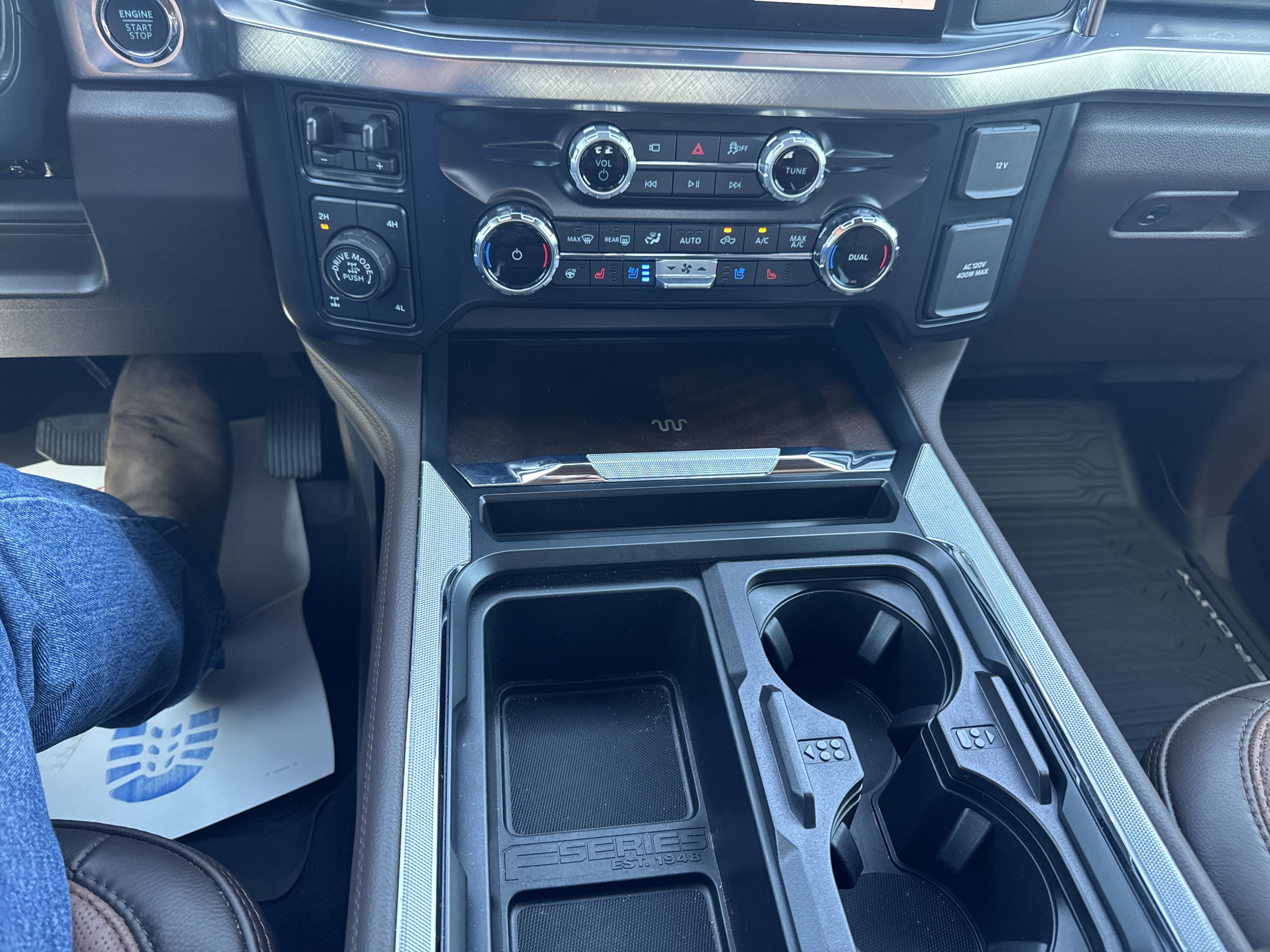 New 2025 Ford F250 King Ranch w/ Tremor Off-Road Package image 42