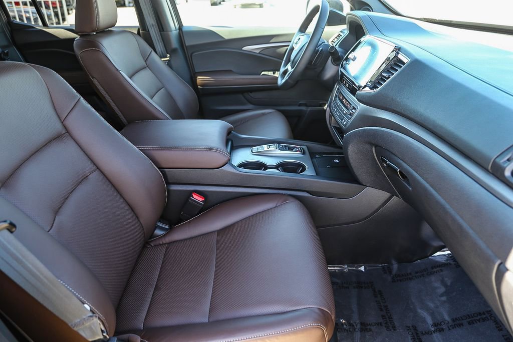 Used 2025 Honda Ridgeline RTL image 17