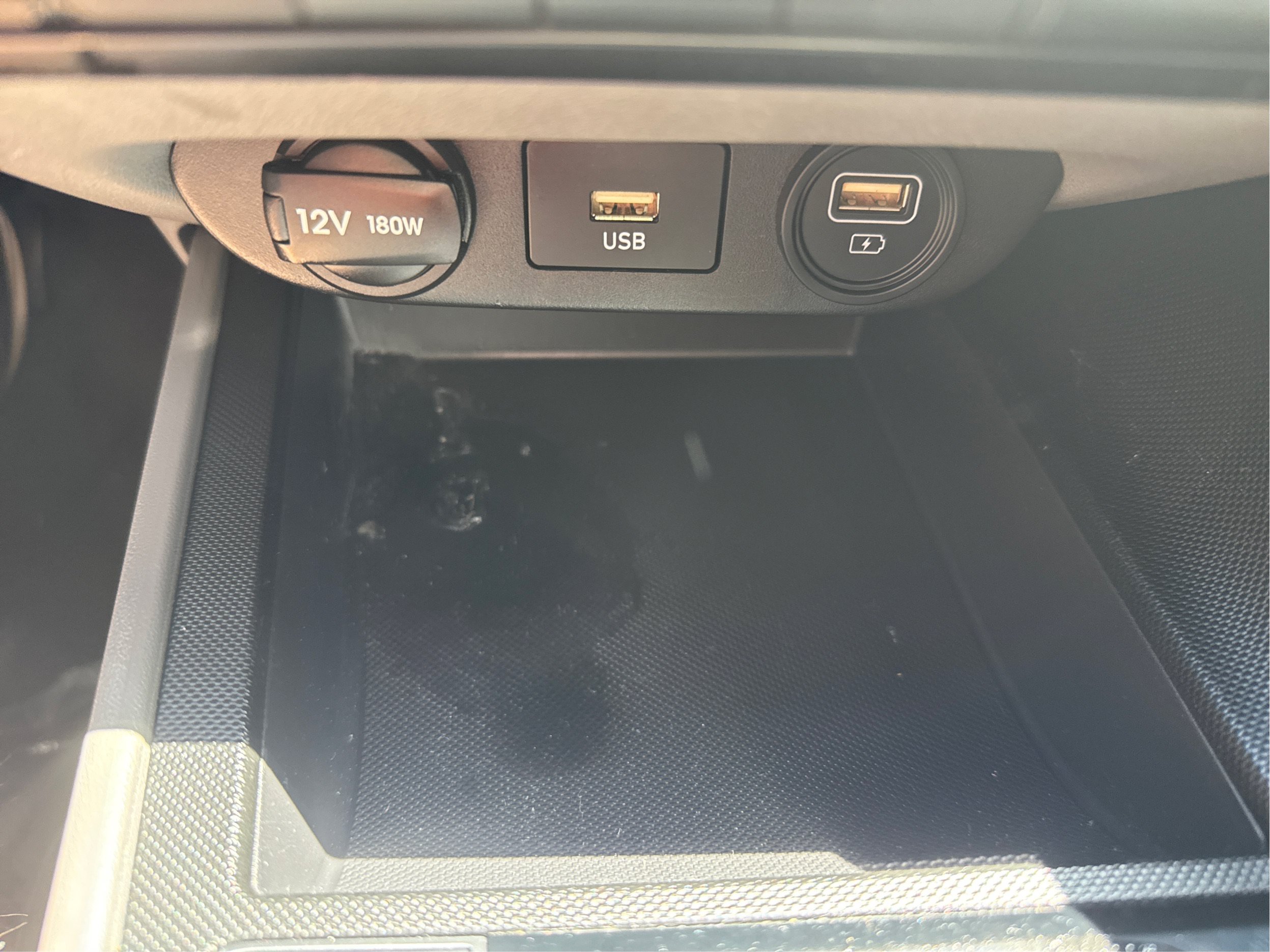 Used 2022 Hyundai Elantra SEL FWD image 30