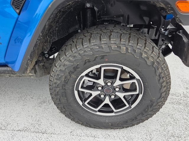 New 2026 Jeep Gladiator Rubicon w/ Whitecap Package AWD/4WD image 11