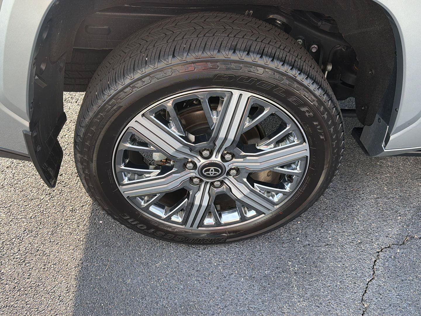 Used 2026 Toyota Sequoia Capstone AWD/4WD image 42