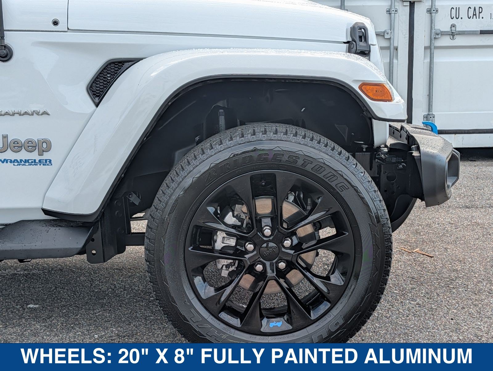 Used 2022 Jeep Wrangler Unlimited Sahara w/ Cold Weather Group AWD/4WD image 12