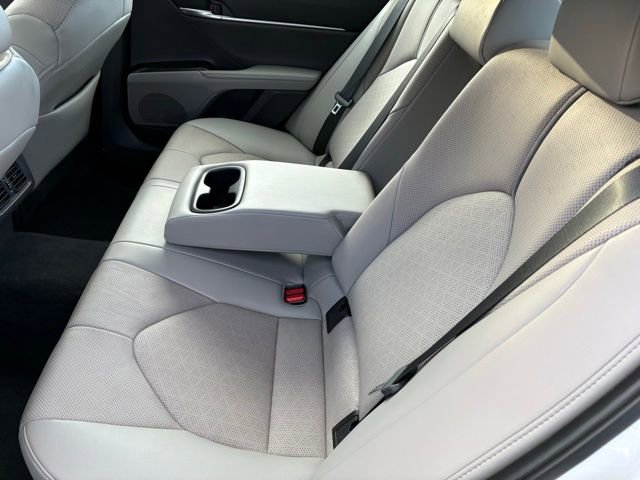 Used 2023 Toyota Camry XSE image 10