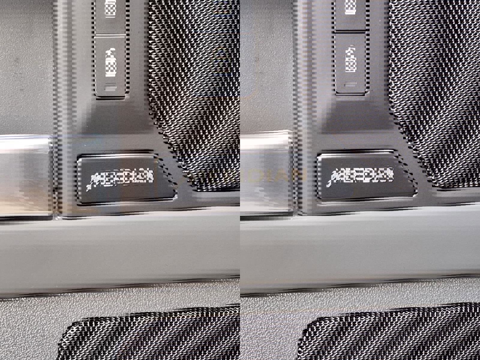 Certified 2025 Land Rover Defender 130 S image 12