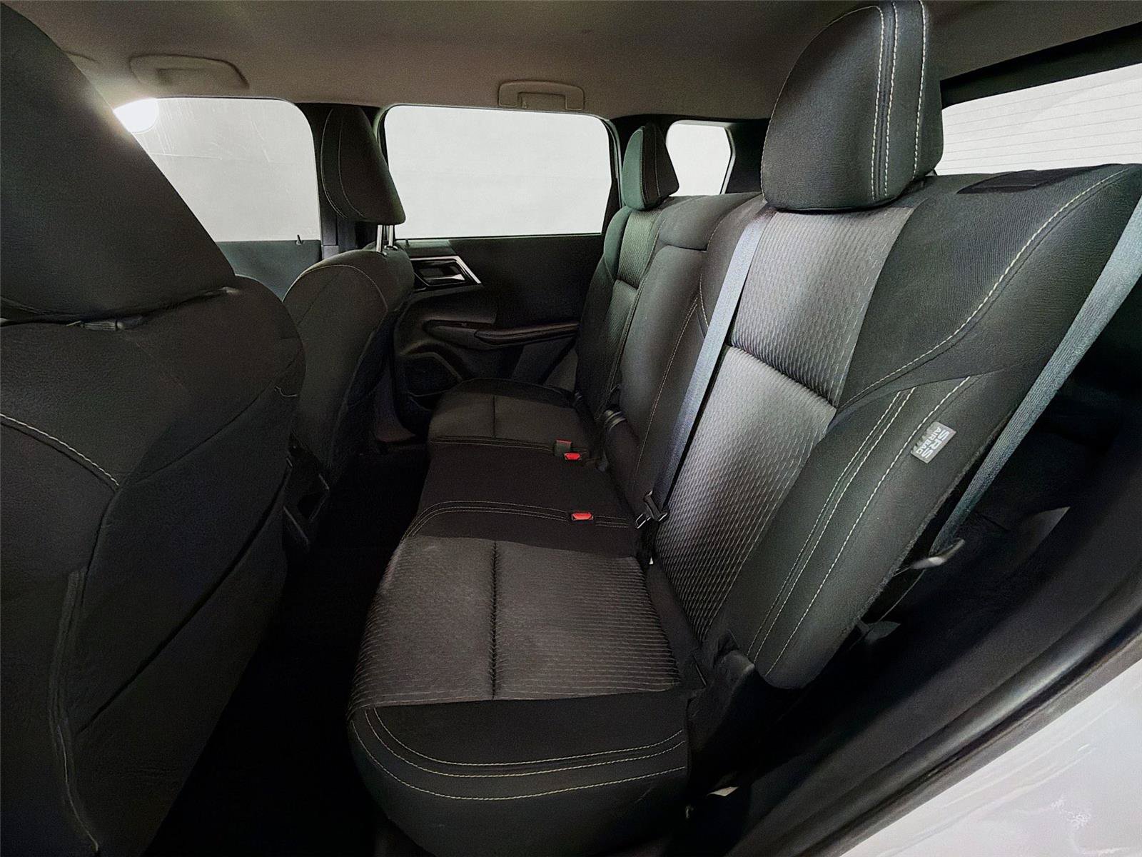 Used 2022 Mitsubishi Outlander ES AWD/4WD image 24
