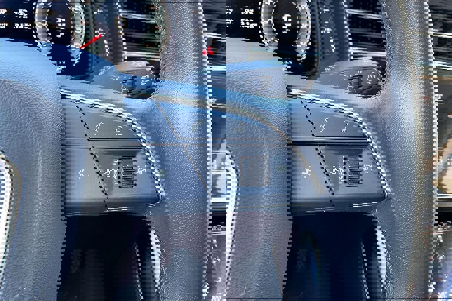 Used 2023 Audi Q7 Premium Plus w/ Premium Plus Package image 25