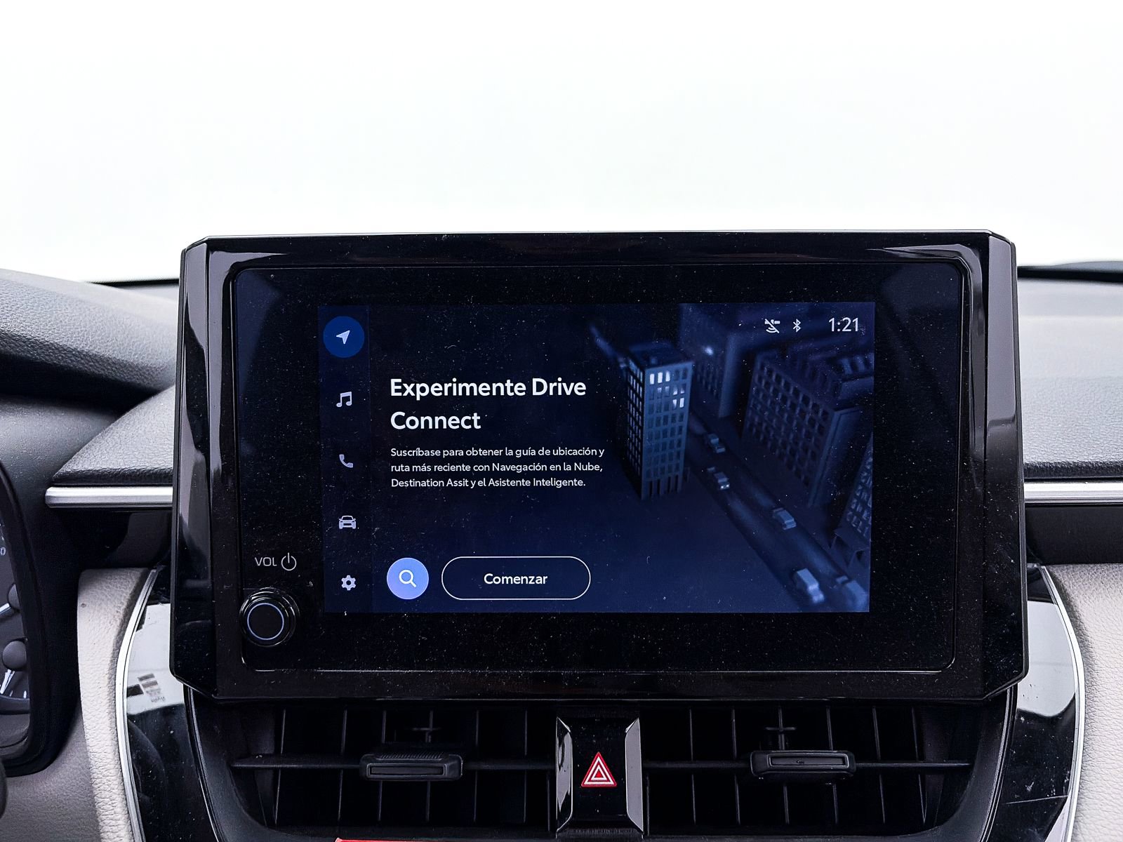 Used 2025 Toyota Corolla Cross L FWD image 19