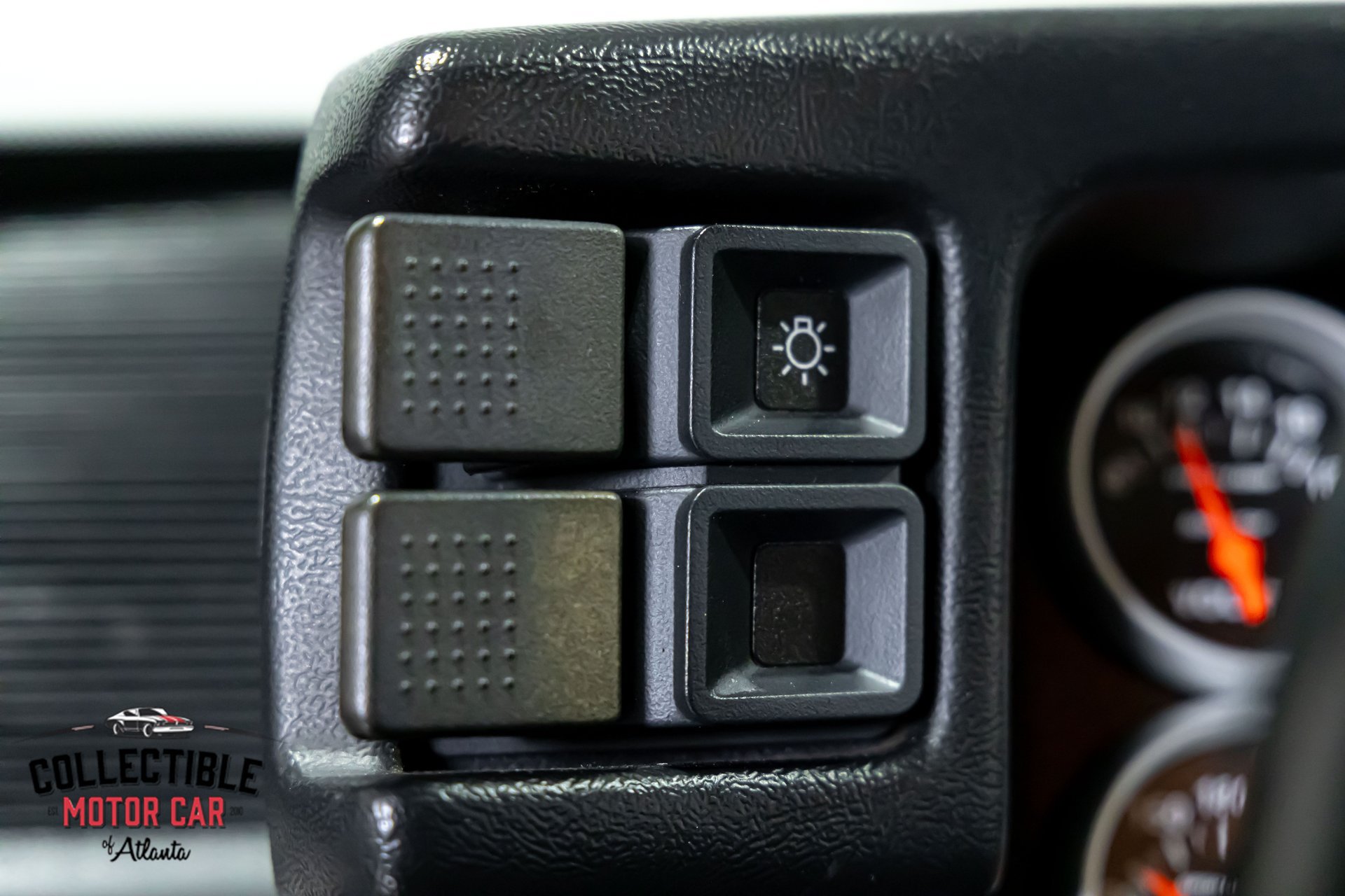 Used 1990 Ford Mustang LX RWD image 79