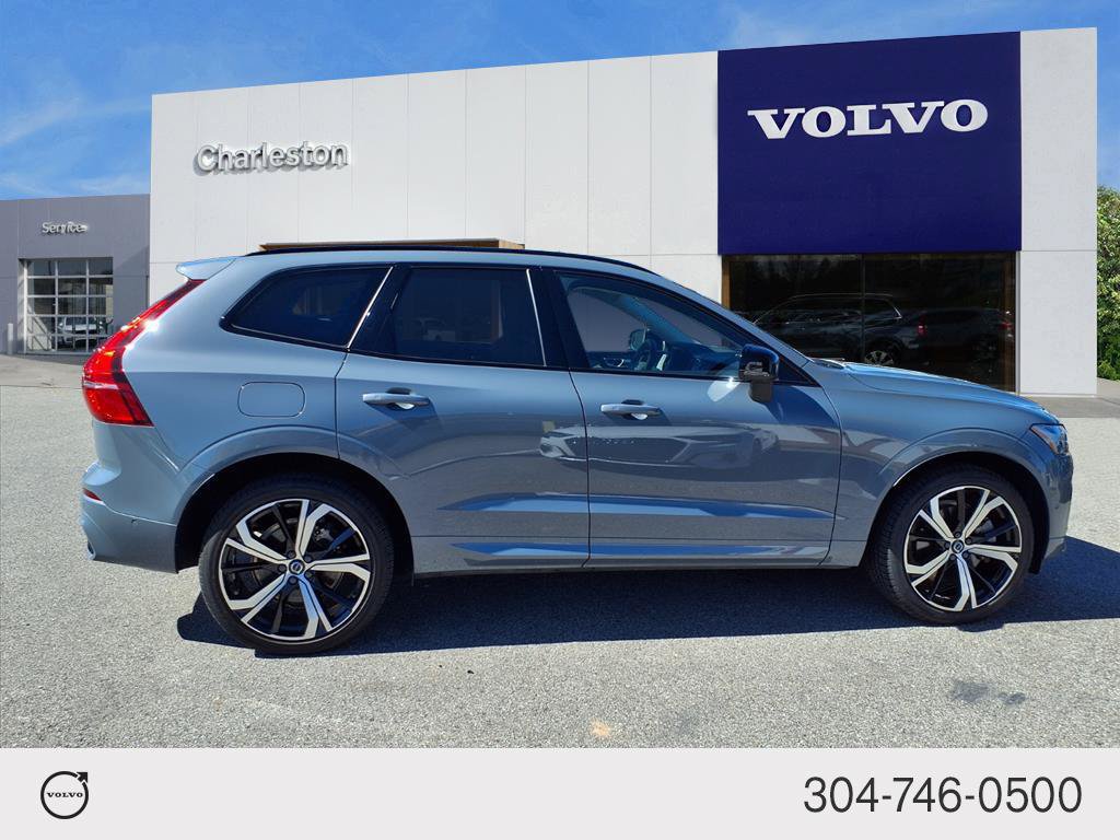 Certified 2024 Volvo XC60 T8 Ultimate w/ Climate Package AWD/4WD image 2
