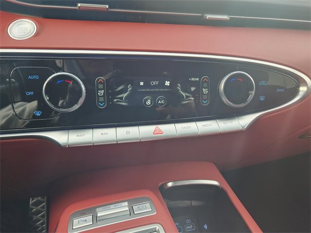 Used 2025 Genesis GV70 3.5T Sport w/ Sport Advanced Package image 14