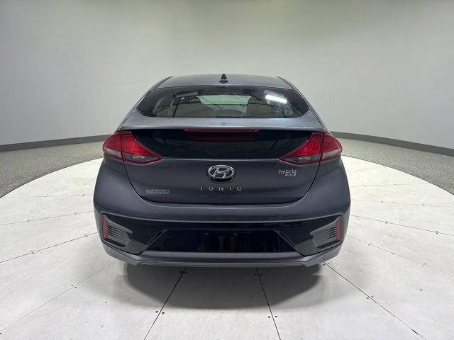 Used 2018 Hyundai Ioniq Blue FWD image 4