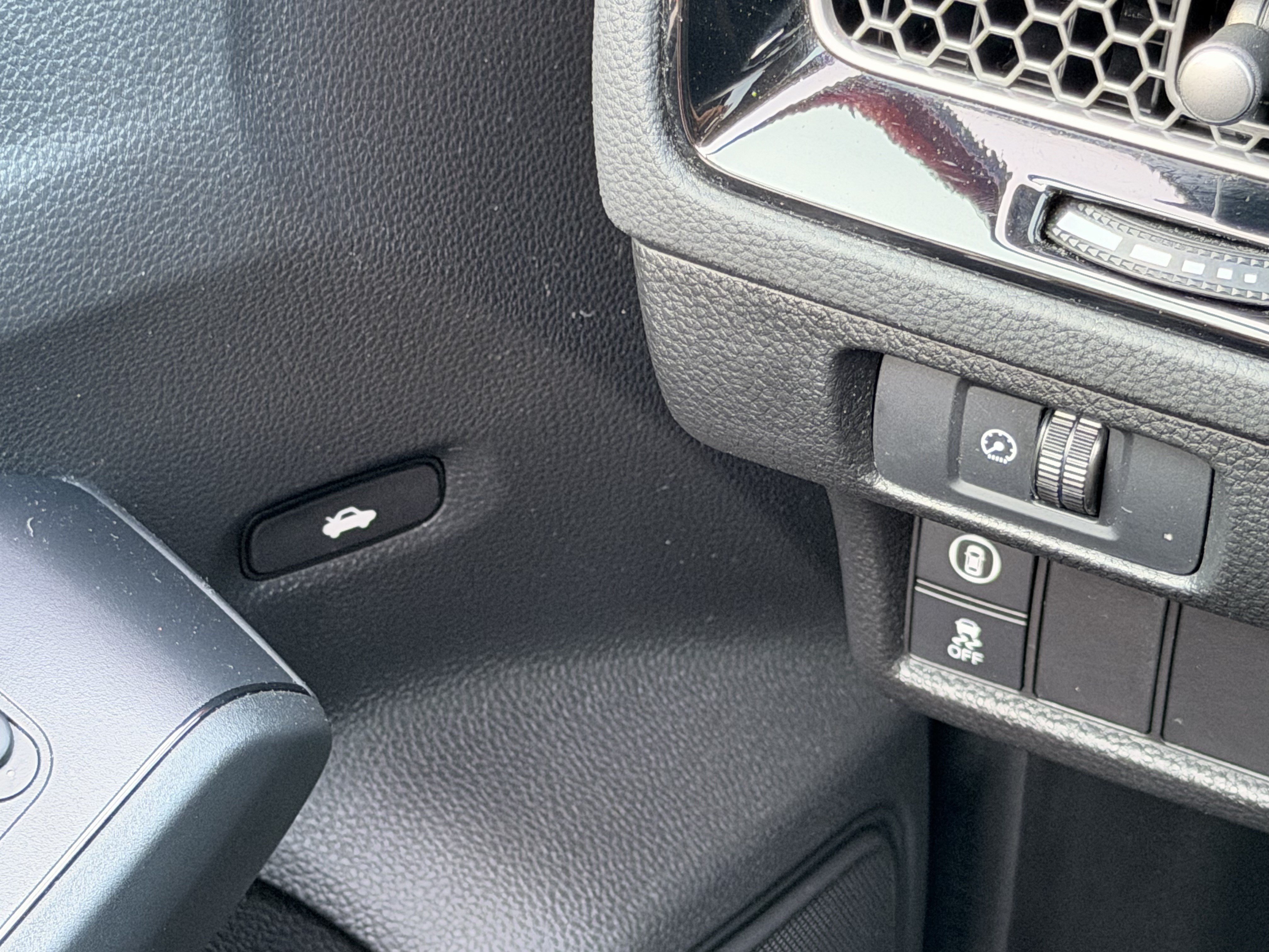 Used 2023 Honda Civic EX image 25
