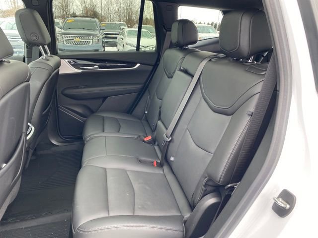 Used 2024 Cadillac XT6 Premium Luxury w/ LPO, Floor Liner Package image 21