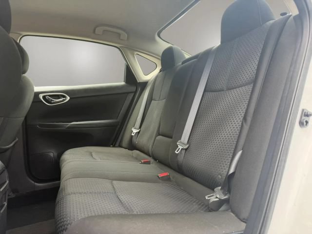 Used 2017 Nissan Sentra SR w/ Driver's Assist Package FWD image 12