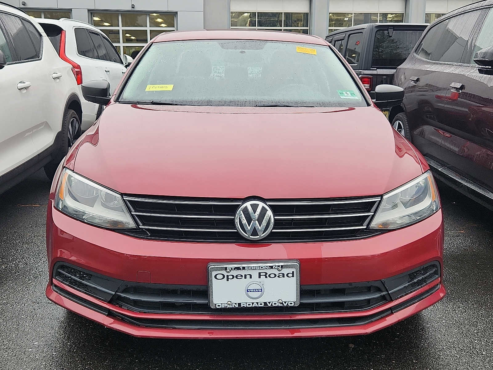 Used 2016 Volkswagen Jetta SE FWD image 2