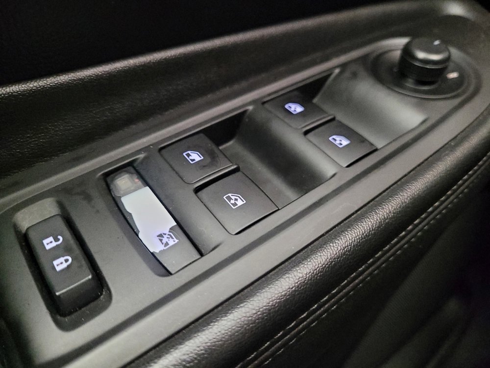 Used 2017 Buick Encore Preferred image 27