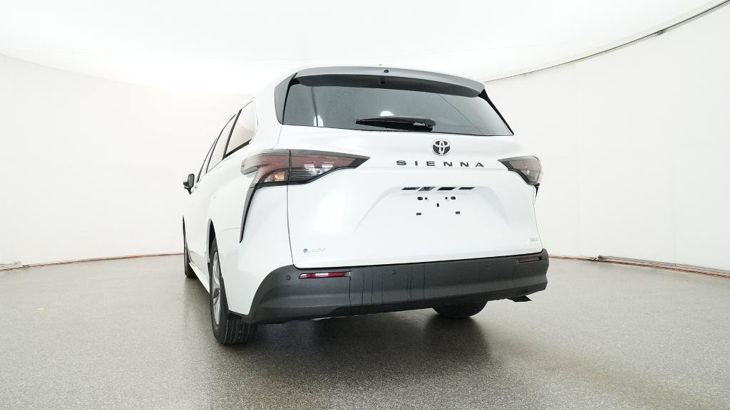 New 2026 Toyota Sienna XLE FWD image 25
