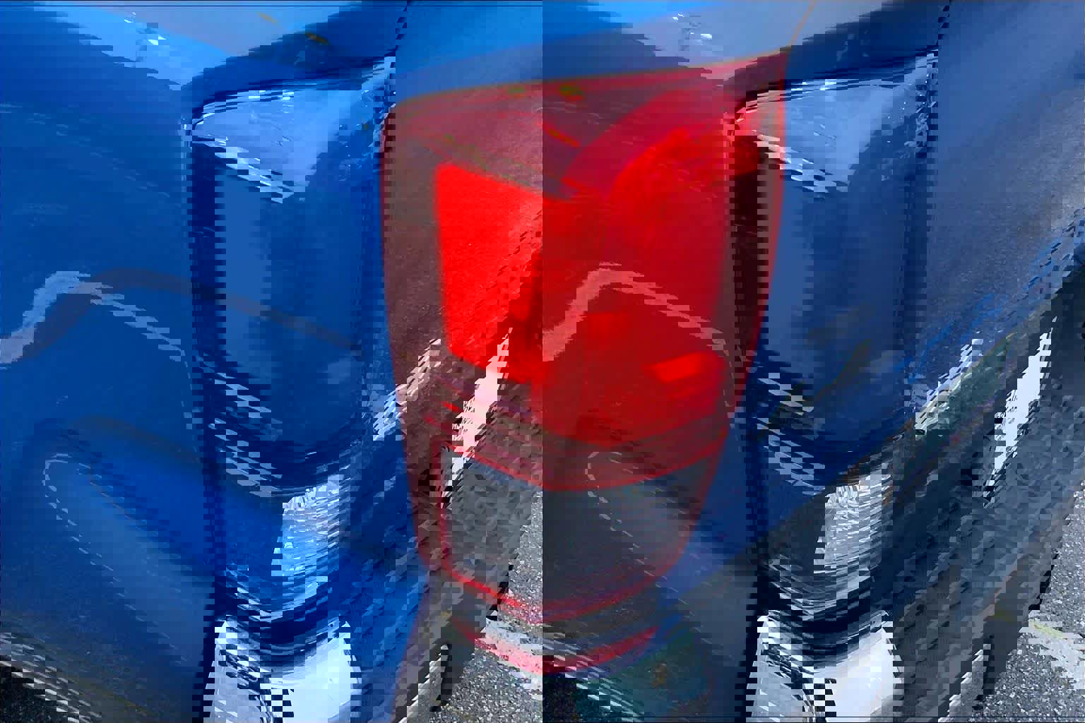 Used 2018 Toyota Tacoma SR5 AWD/4WD image 27