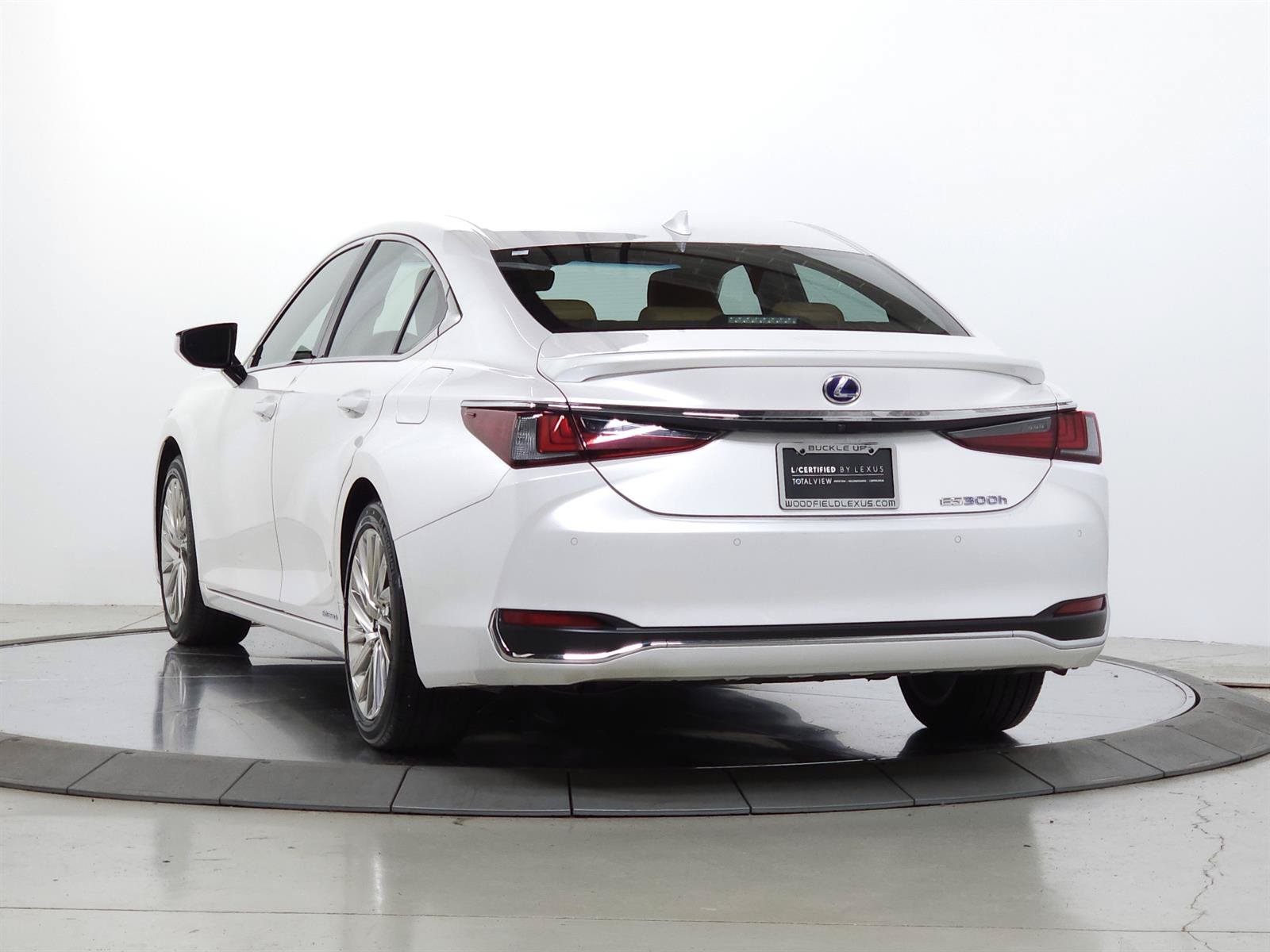 Used 2020 Lexus ES 300h w/ Accessory Package 2 FWD image 5