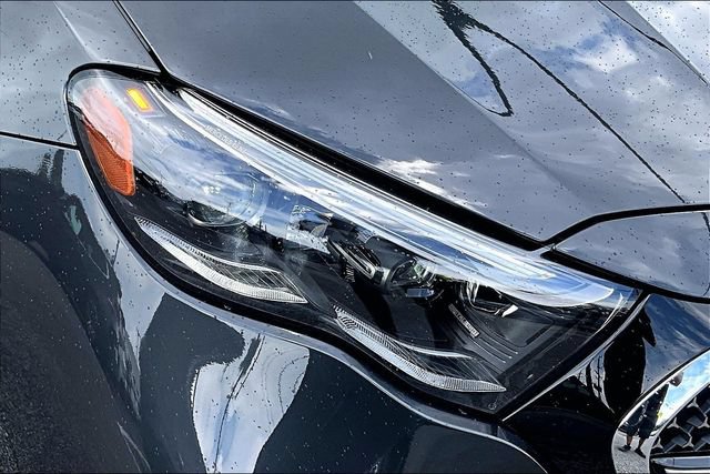 New 2025 Mercedes-Benz C 300 Sedan image 16
