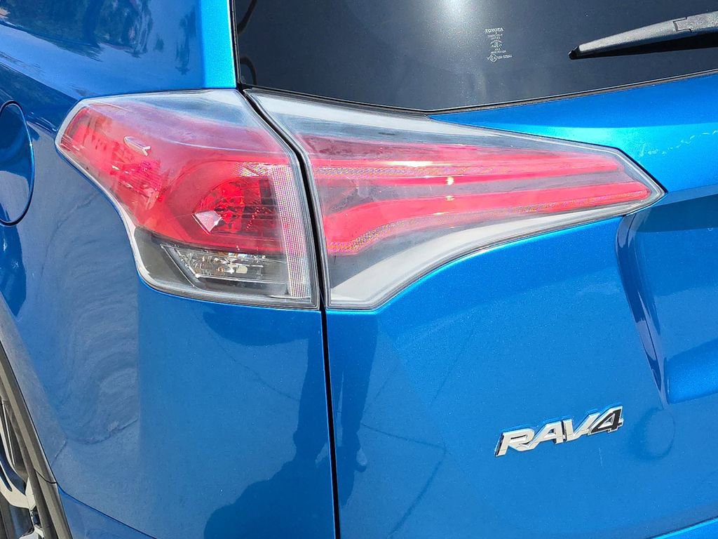 Used 2016 Toyota RAV4 XLE FWD image 37
