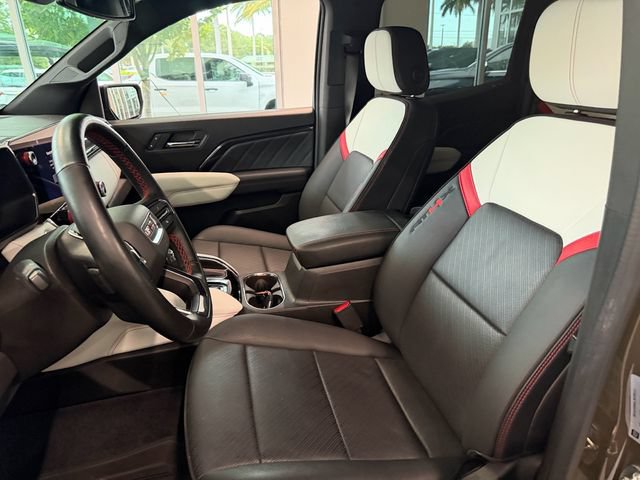 Used 2023 GMC Canyon AT4X AWD/4WD image 6