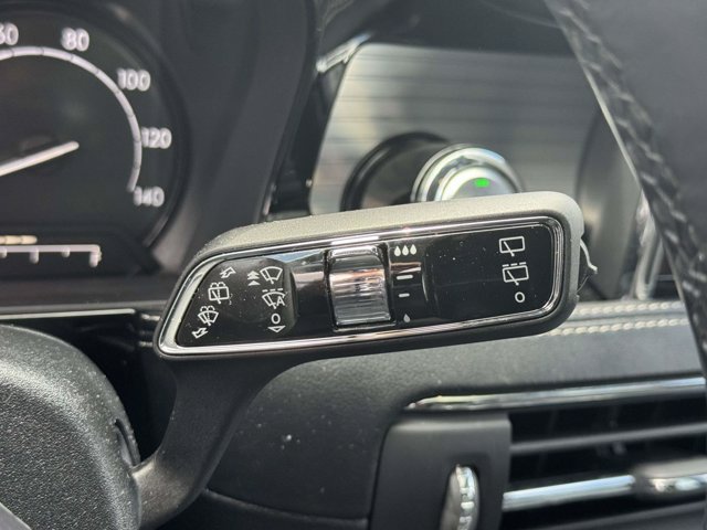 Used 2020 Lincoln Corsair AWD w/ Premium Package image 25
