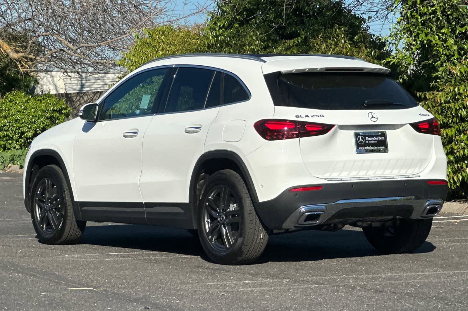 New 2026 Mercedes-Benz GLA 250 4MATIC image 5