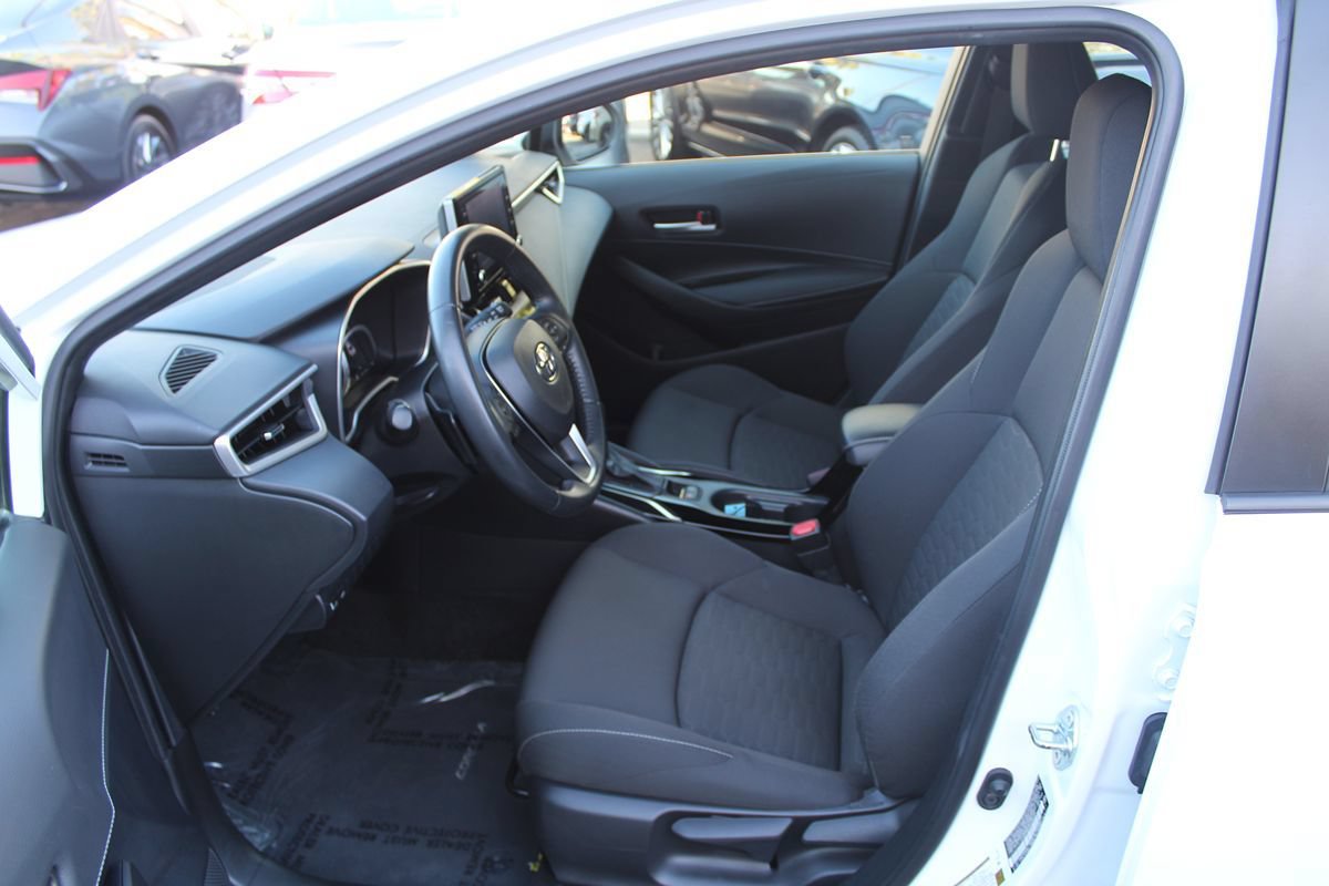 Used 2022 Toyota Corolla SE w/ Carpet Mat Package (TMS) FWD image 19