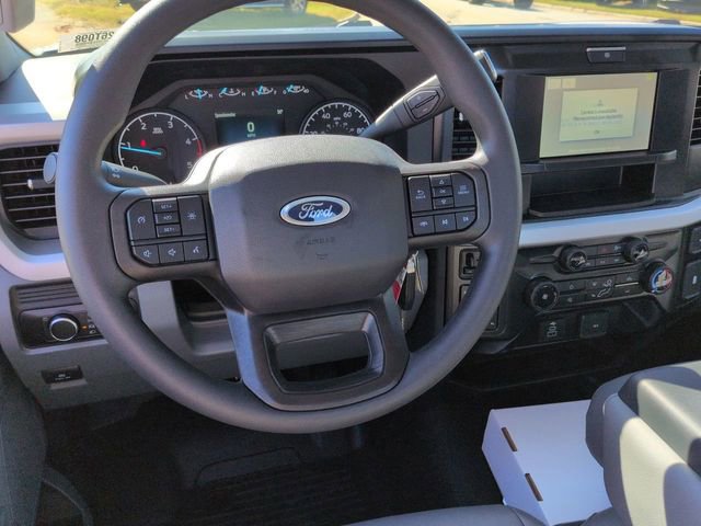New 2026 Ford F550 4x4 Regular Cab Super Duty image 14