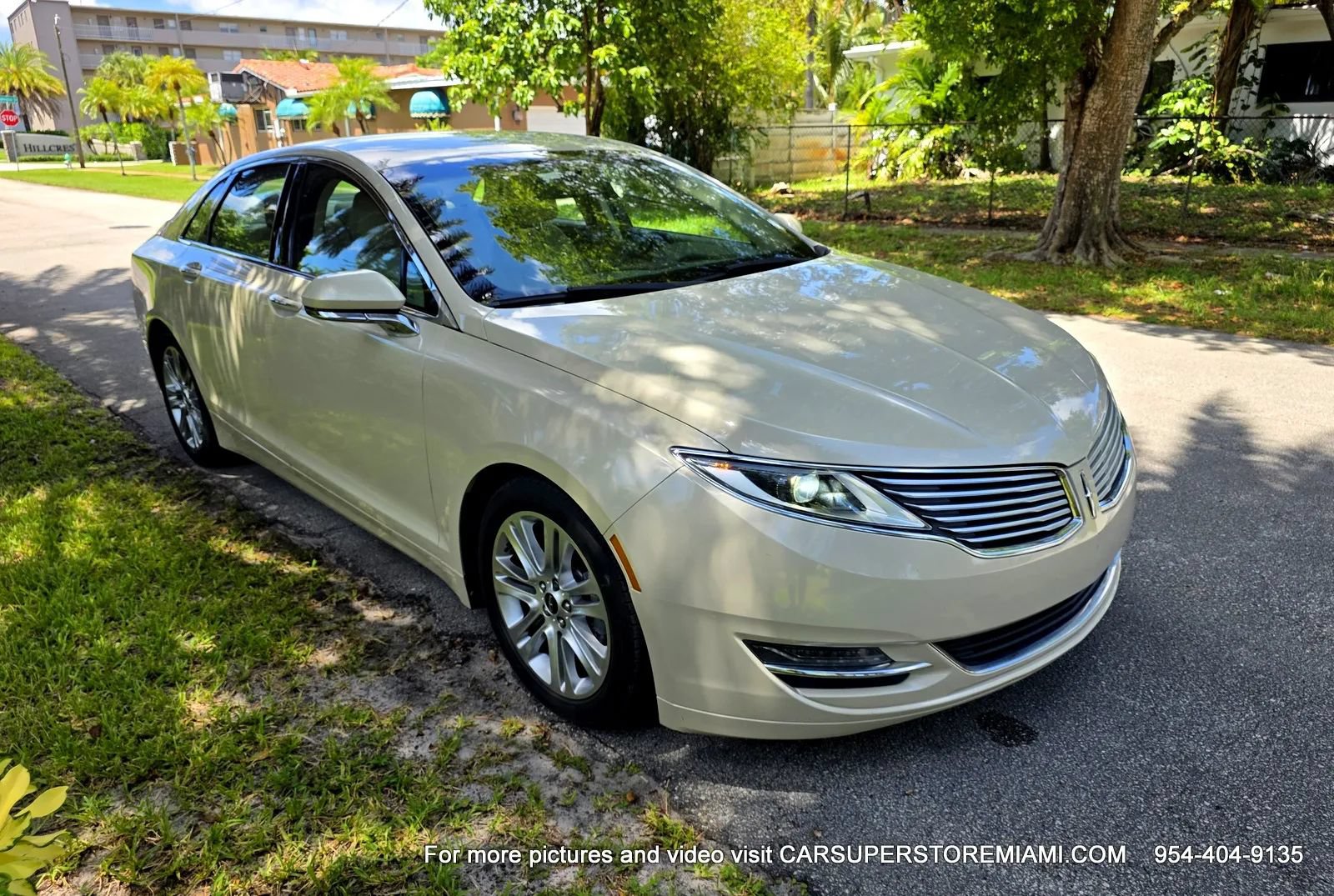 Used 2014 Lincoln MKZ Hybrid w/ Equipment Group 202A Reserve FWD image 19