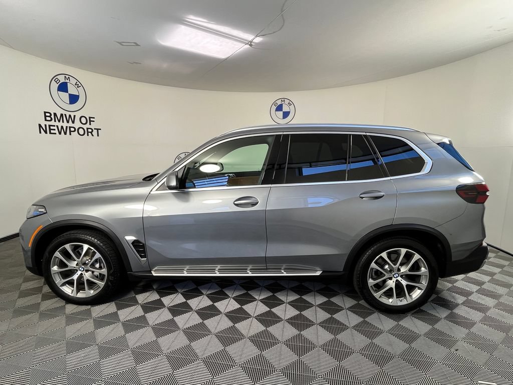 Used 2025 BMW X5 xDrive40i AWD/4WD image 13