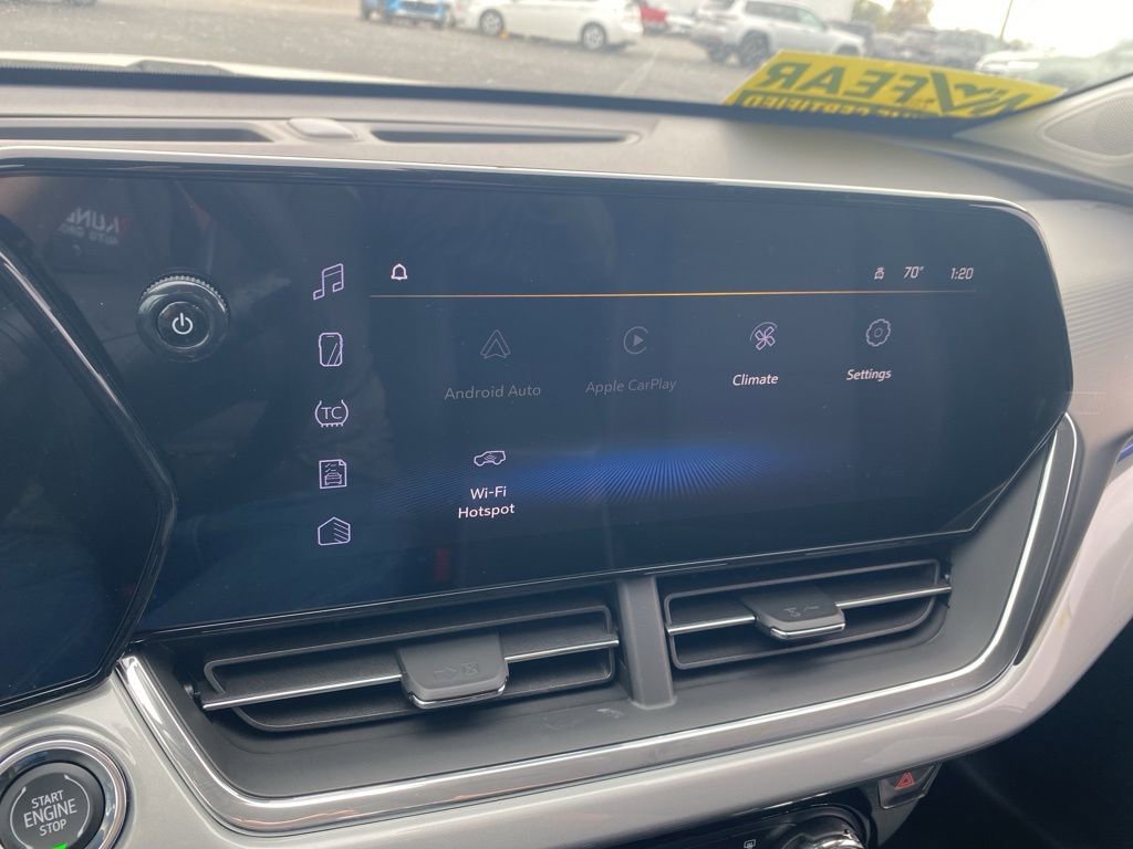 New 2025 Chevrolet Trax LT image 33